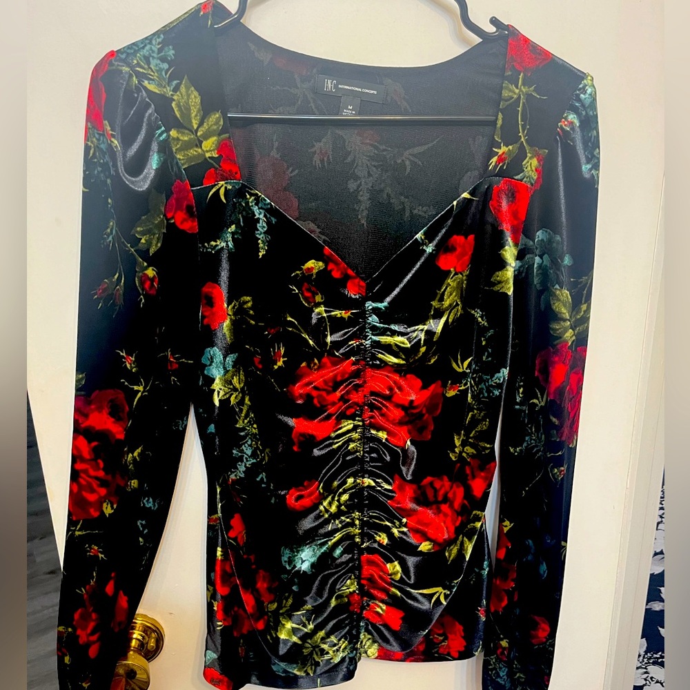 Velvet soft long sleeve top.